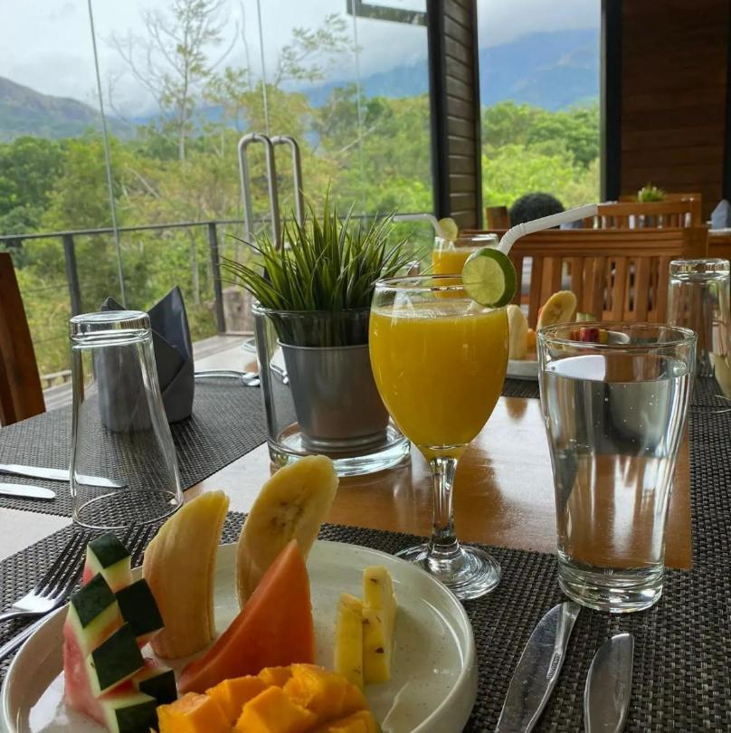 Sennya Resorts Belihuloya Zewnętrze zdjęcie